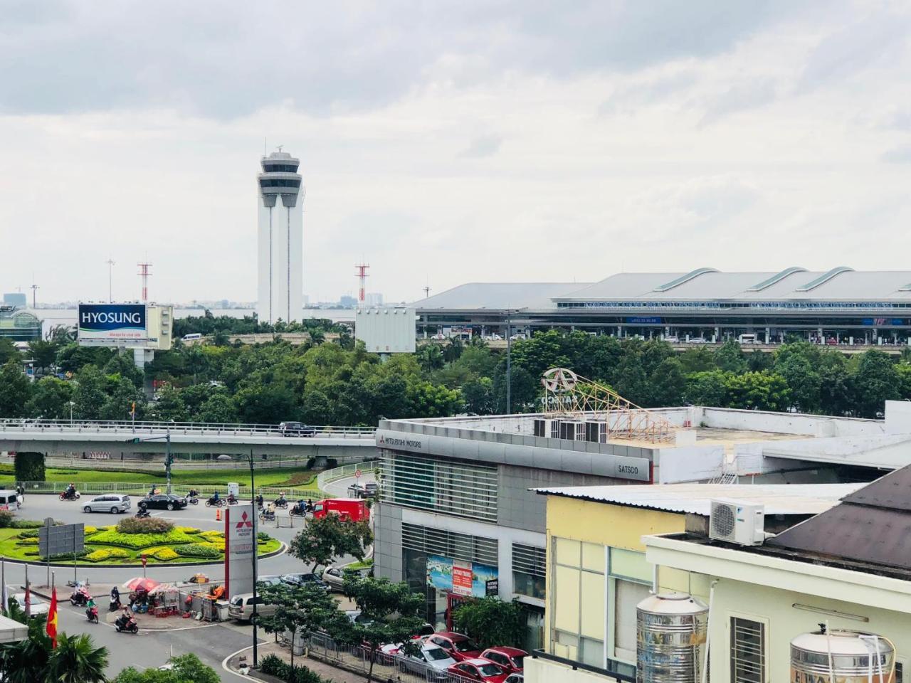 Doha 1 Hotel Saigon Airport Хошимин Экстерьер фото